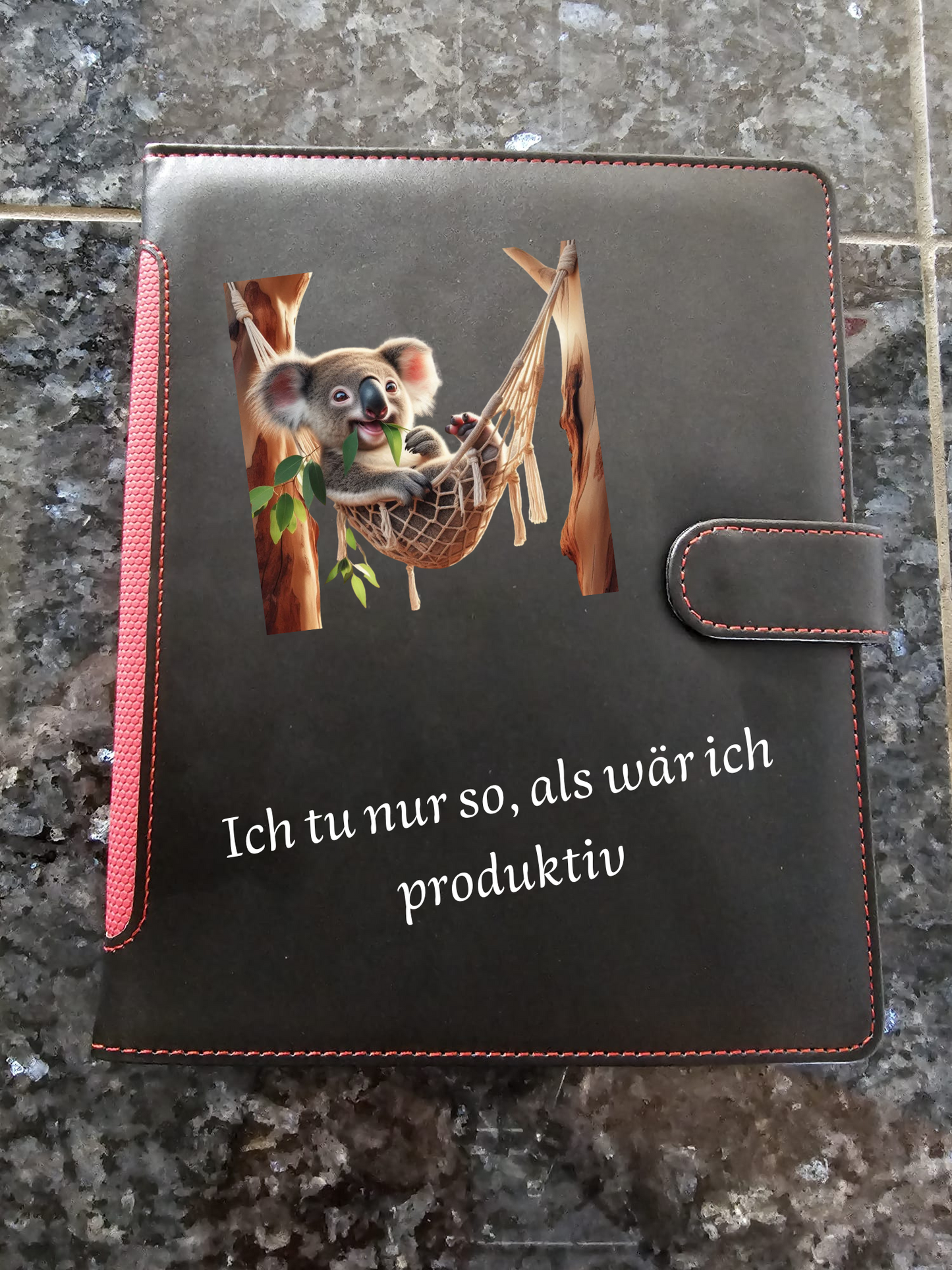 Personalisierte Tablethülle – schwarz-rot