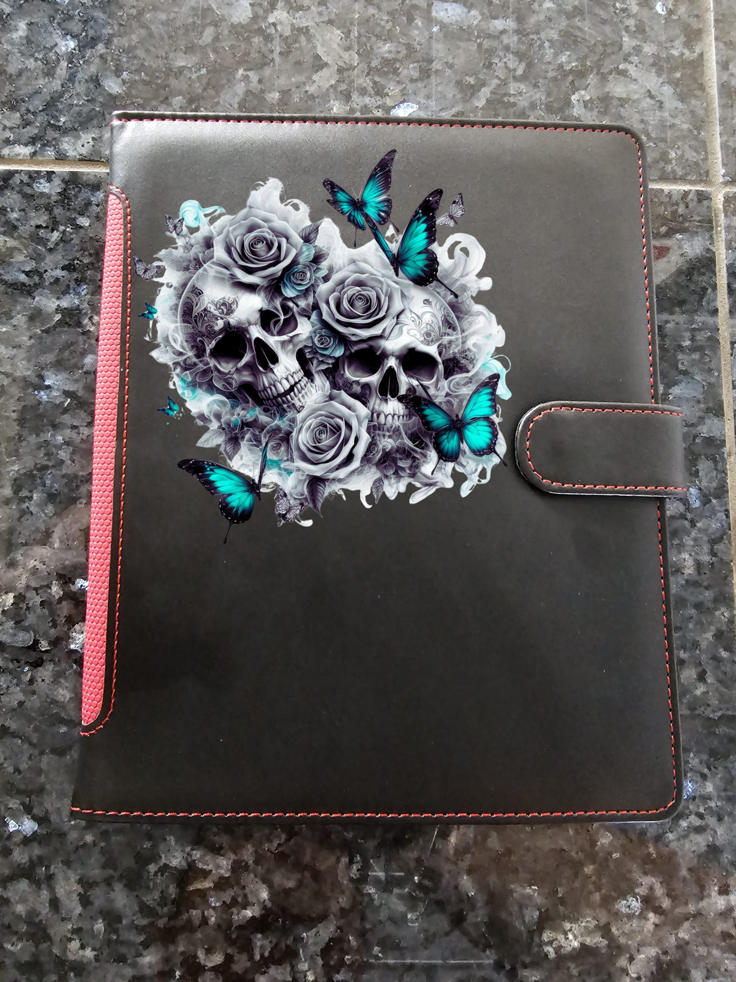 Personalisierte Tablethülle – schwarz-rot